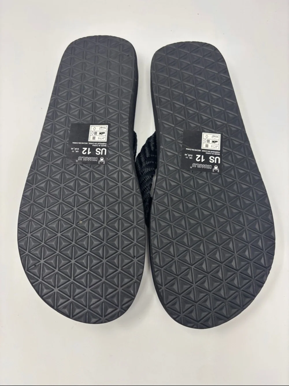 Kuailu | 12 Black Braided Strap Flip Flops
